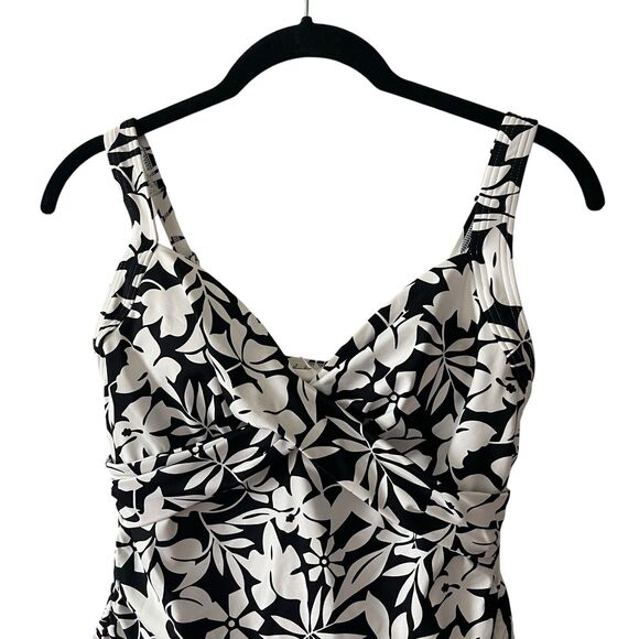 Lands' End 2 P Tankini Petite Black White Print Shelf Bra Floral Swimwear NWT - Picture 6 of 8